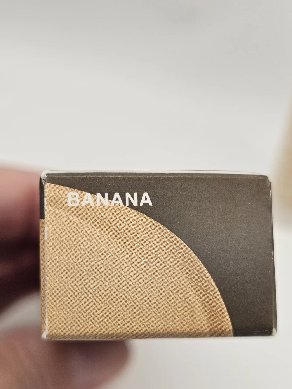 NEW BECCA Ultimate Coverage Longwear Concealer - Banana (Beige) 0.21 oz